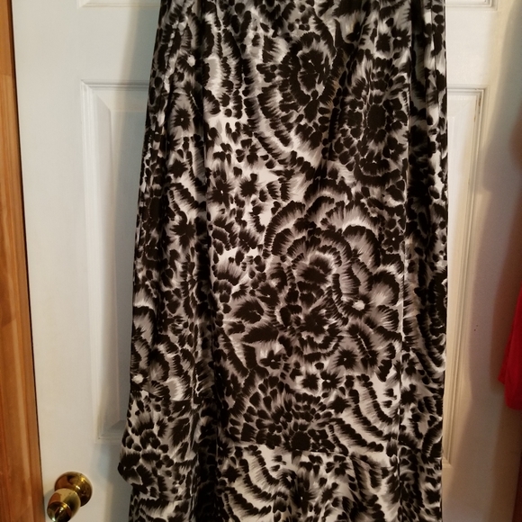 Cato black and gray fully lined ankle length pull on skirt - Picture 2 of 8